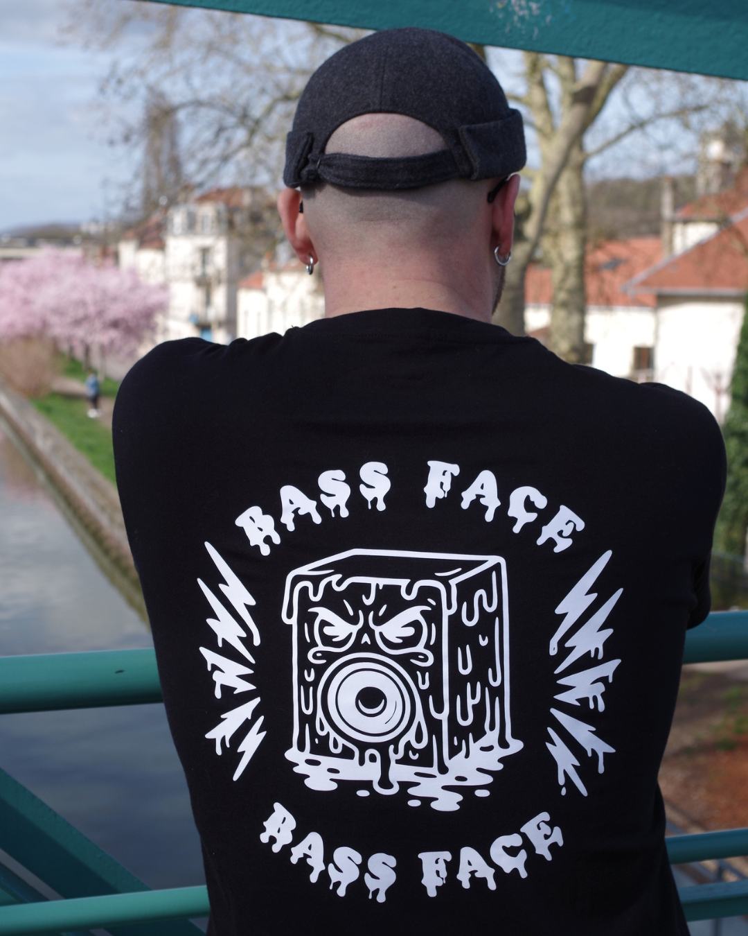 BASS FACE ✱ T-shirt